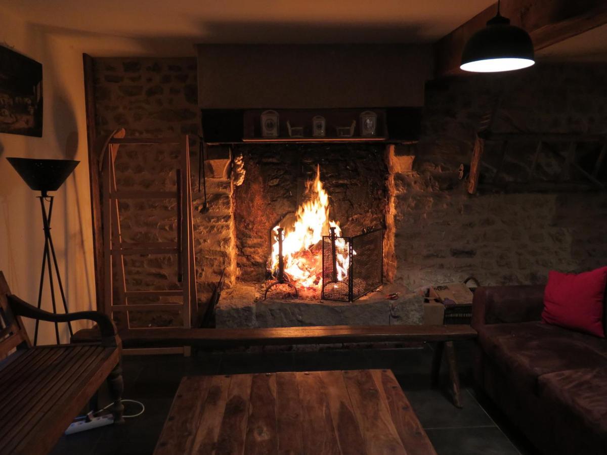 La Ferme De Pomereix Le Dorat Bagian luar foto